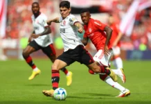 Flamengo e Internacional se enfrentam neste sábado pelo Brasileirão