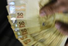 Câmara aprova MP que aumenta salário mínimo e amplia isenção do IR