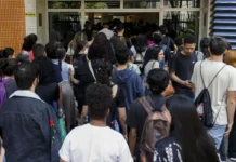 Pé-de-Meia: estudantes já podem saber se foram contemplados