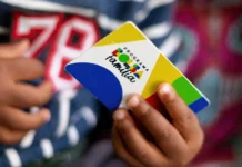 Caixa paga Bolsa Família a beneficiários com NIS de final 8