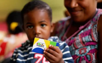 Caixa começa a pagar Bolsa Família de maio