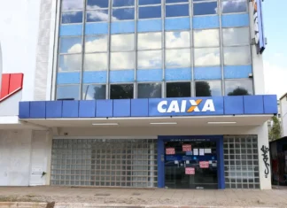 Trabalhadores da Caixa decidem na próxima semana sobre fim da greve